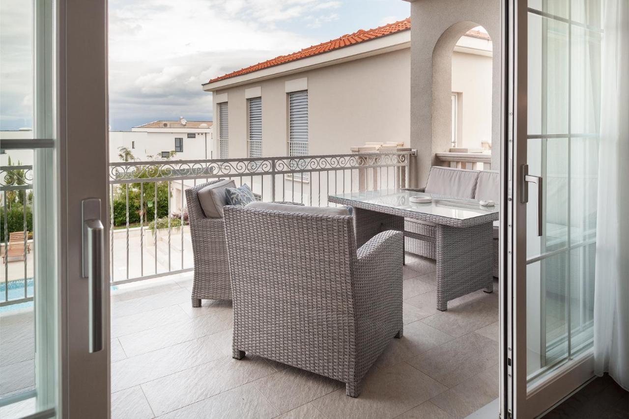 Deluxe Apartment Vila Carissa مالينسكا المظهر الخارجي الصورة